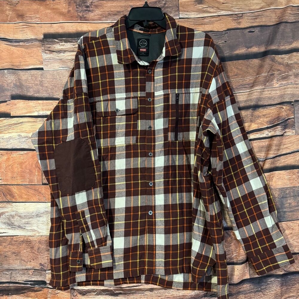 Wrangler ATG Plaid Casual Button-Down Shirt Men’s Brown XXL Cotton Blend